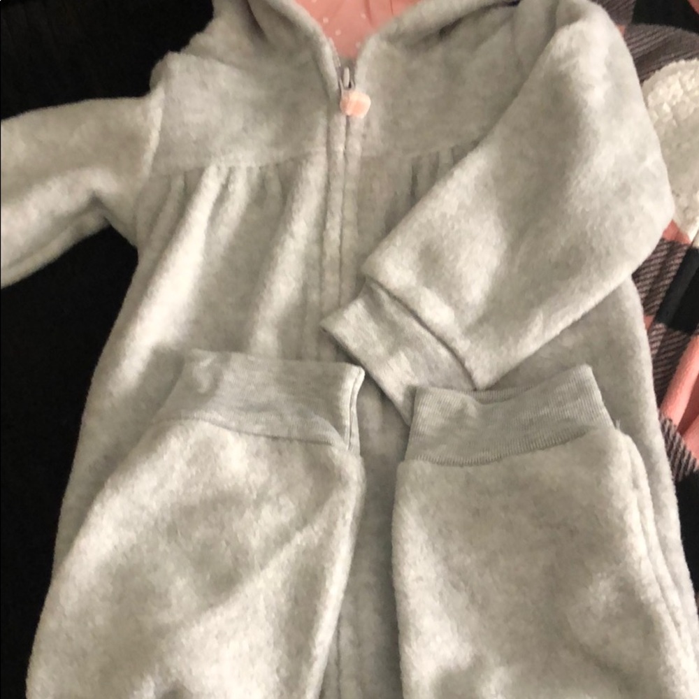 Carters one piece - Picture 3 of 6